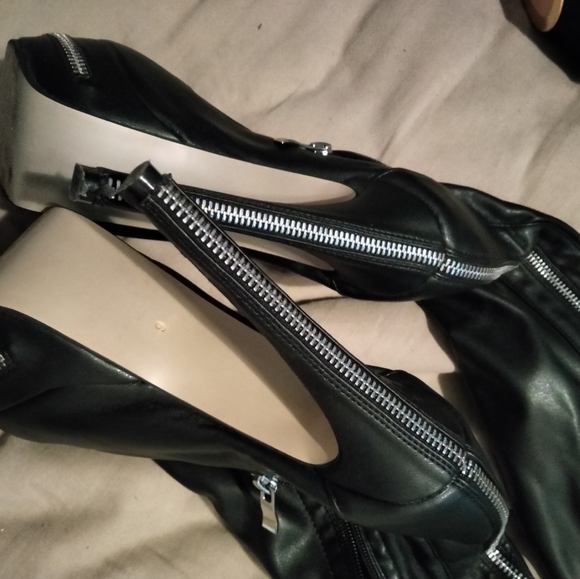 Crotch height 😉 boots. Custom made. - Picture 3 of 6